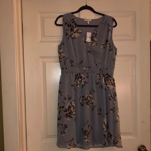 Maurice’s Gray floral sleeveless dress 🌸